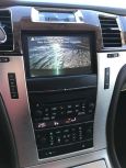 SUV   Cadillac Escalade 2011 , 1300000 , 