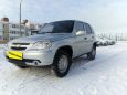 SUV   Chevrolet Niva 2011 , 329000 , 