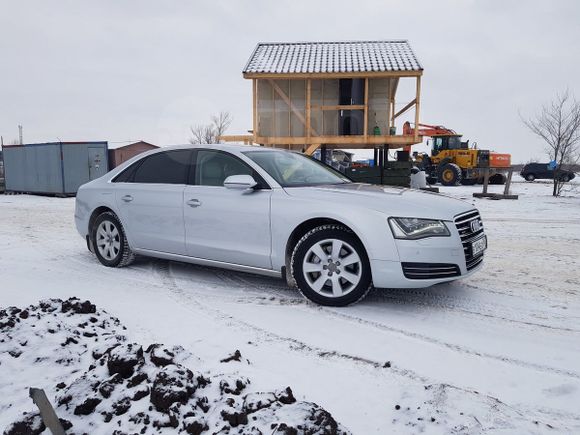  Audi A8 2011 , 1100000 , 