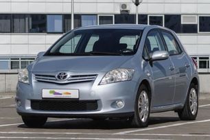  Toyota Auris 2011 , 965000 , 