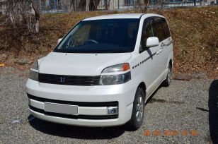    Toyota Voxy 2002 , 405000 , 