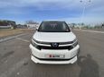    Toyota Voxy 2015 , 1760000 , 