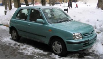 Nissan March 2000 , 150000 , 