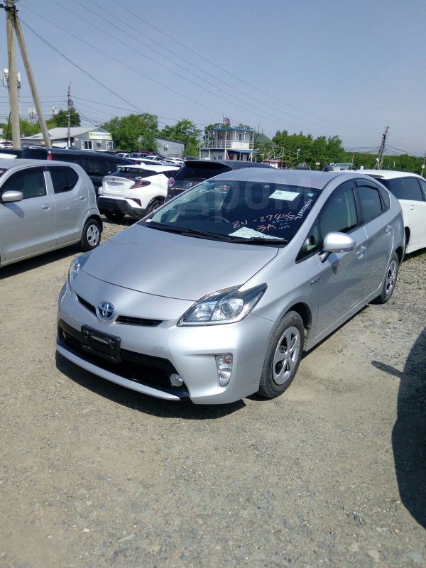  Toyota Prius 2014 , 955000 , 