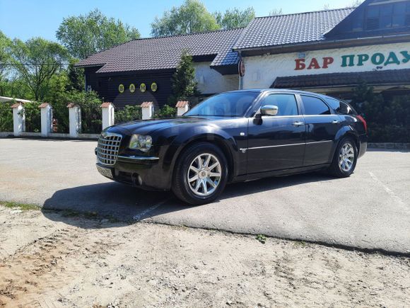  Chrysler 300C 2005 , 440000 , 