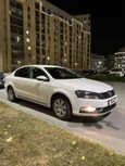  Volkswagen Passat 2011 , 700000 , 