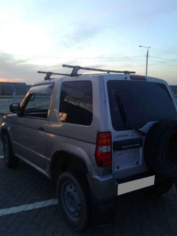 SUV   Mitsubishi Pajero Mini 2003 , 195000 , 