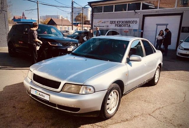  Audi A4 1998 , 75000 , 