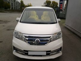    Nissan Serena 2010 , 750000 , 