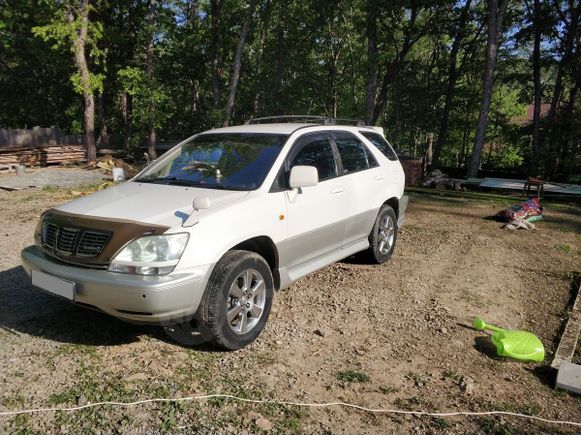 SUV   Toyota Harrier 2001 , 570000 ,  