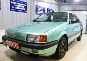  Volkswagen Passat 1990 , 104900 , 