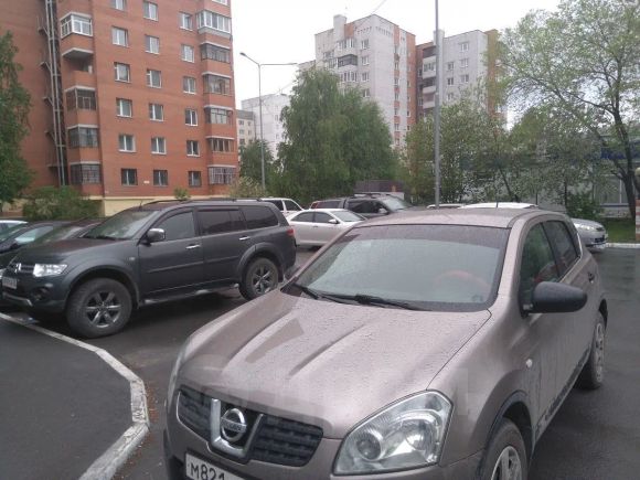 SUV   Nissan Qashqai 2008 , 460000 , 