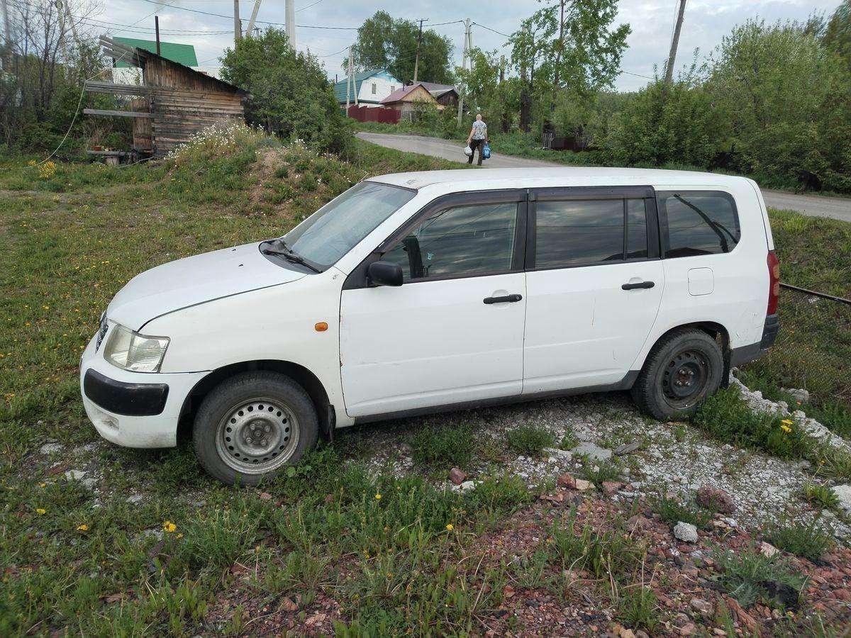 Продажа Тойота Саксид 2003 в Калтане, Машина умершего старшего брата,  Кемеровская область, 1.5л., б/у, 4вд, мкпп, бен.