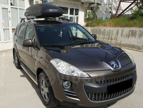 SUV   Peugeot 4007 2011 , 800000 , 