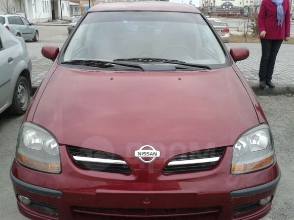    Nissan Tino 2001 , 280000 , 