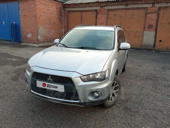 SUV   Mitsubishi Outlander 2011 , 1030000 , 