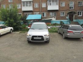 SUV   Mitsubishi Outlander 2011 , 750000 , 