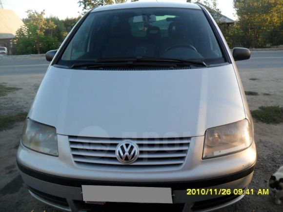    Volkswagen Sharan 2002 , 320000 , 