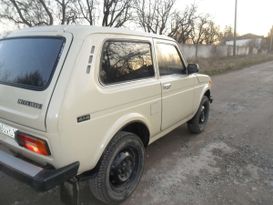 SUV    4x4 2121  1986 , 100000 , 