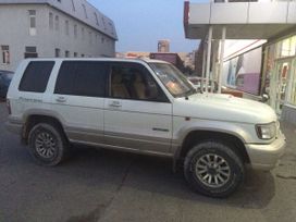 SUV   Isuzu Bighorn 2001 , 520000 , 