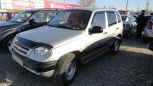 SUV   Chevrolet Niva 2003 , 200000 , --