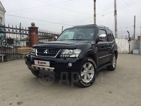  3  Mitsubishi Pajero 2006 , 819000 , 