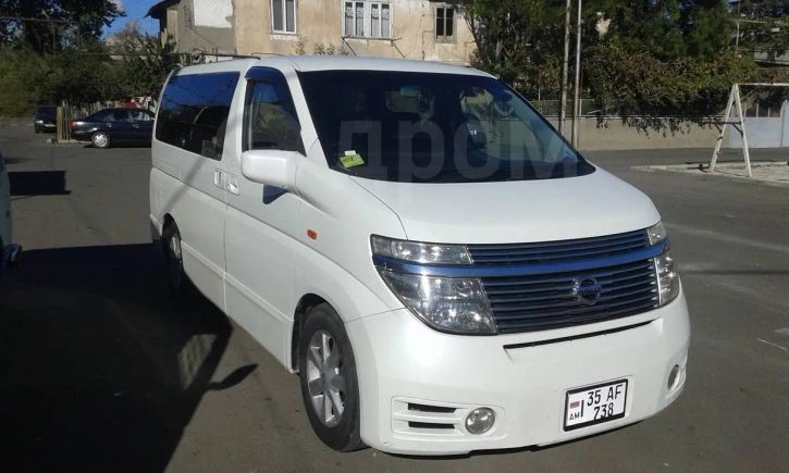    Nissan Elgrand 2004 , 450000 , 