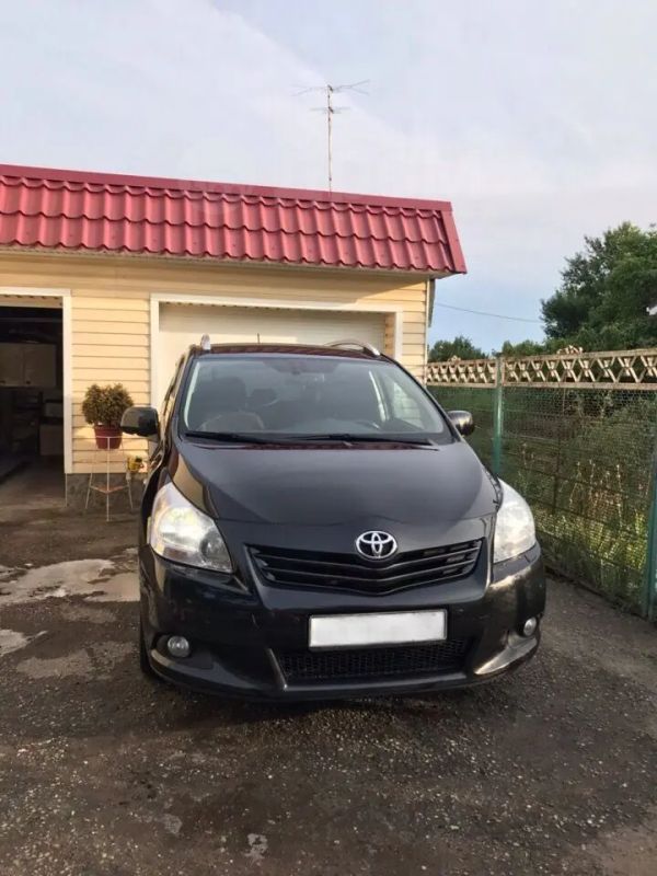    Toyota Verso 2012 , 815000 , 