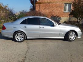  Mercedes-Benz E-Class 2006 , 590000 , 