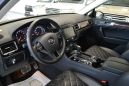 SUV   Volkswagen Touareg 2017 , 3500000 , 