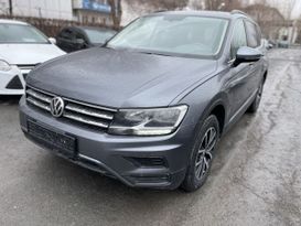 SUV   Volkswagen Tiguan 2020 , 2850000 , 