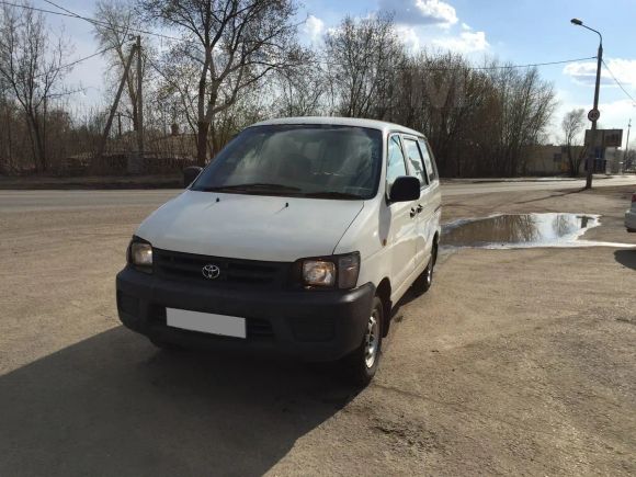   Toyota Town Ace 2003 , 137000 , 