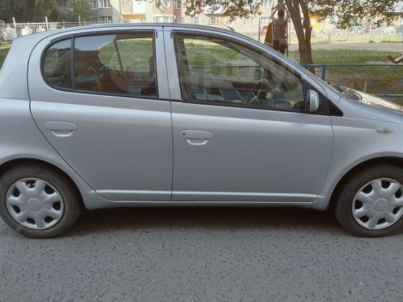  Toyota Vitz 2001 , 205000 , 