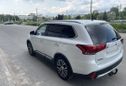 SUV   Mitsubishi Outlander 2015 , 2020000 , 