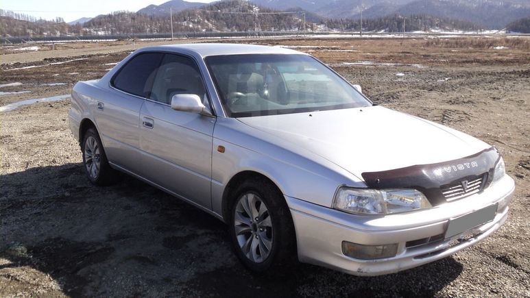  Toyota Vista 1998 , 220000 , -