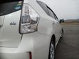    Toyota Prius Alpha 2013 , 1097000 , 