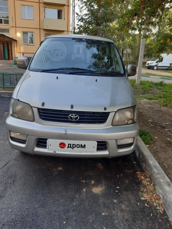    Toyota Town Ace Noah 2000 , 320000 , 