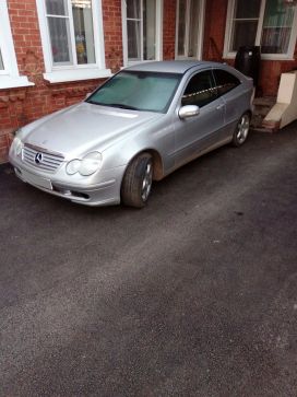  Mercedes-Benz C-Class 2001 , 290000 , -