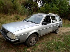  Volkswagen Passat 1983 , 45000 , 