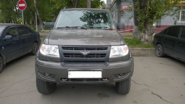 SUV     2008 , 345000 , 