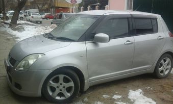  Suzuki Swift 2004 , 270000 , 