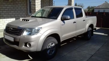  Toyota Hilux 2013 , 1300000 , 