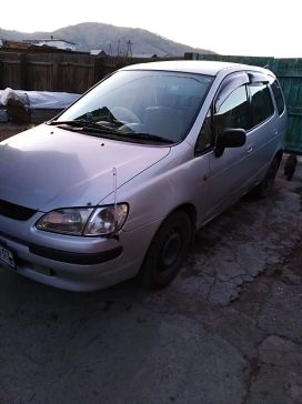    Toyota Corolla Spacio 1999 , 250000 , 