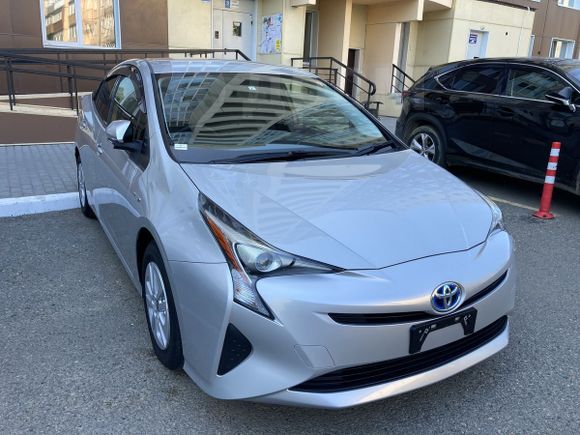  Toyota Prius 2018 , 1300000 , 