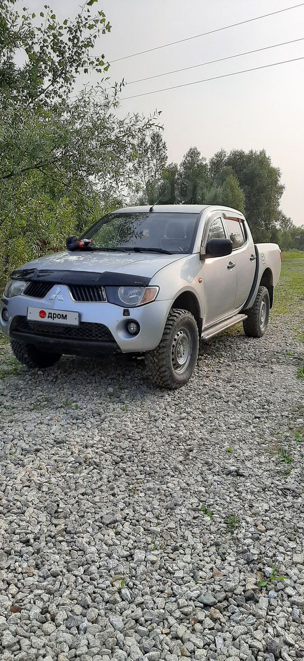  Mitsubishi L200 2007 , 600000 , 