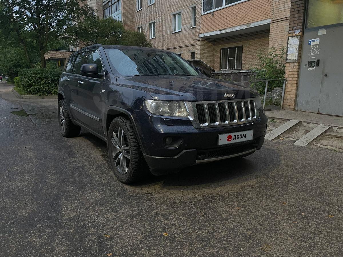 Джип 2012 года. Grand cherokee 2012 черный. Jeep cherokee 2012 дизель. Гранд чероки 2012 дизель 3. Джип гранд чероки оверленд 2012.