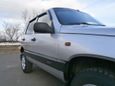 SUV   Chevrolet Niva 2003 , 210000 , 