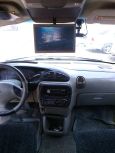    Chrysler Voyager 2000 , 260000 , 