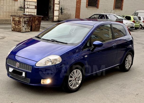  3  Fiat Punto 2009 , 387000 , 