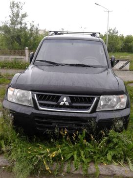 SUV   Mitsubishi Montero 2004 , 750000 , 